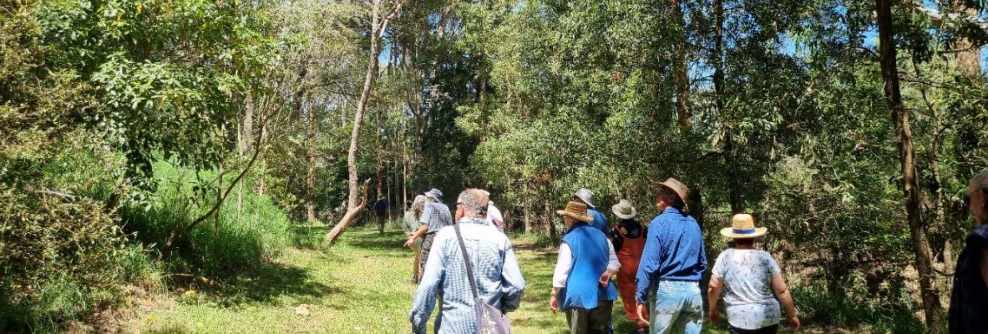 Enviro Weeds Day At Picnic Point Resized